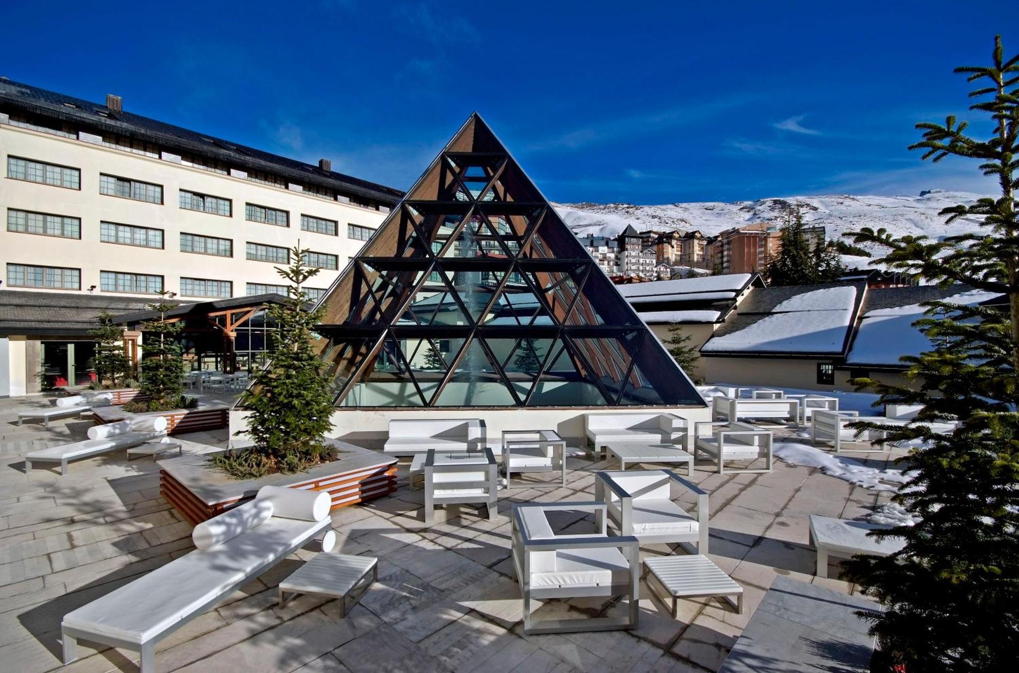 Hotel Meliá Sol y Nieve Sierra Nevada Esterno foto